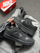 Nike DUNK LOW ALL BLACK