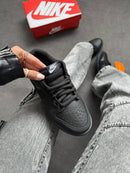 Nike DUNK LOW ALL BLACK