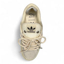 Modelo Campus Bad Bunny Bege