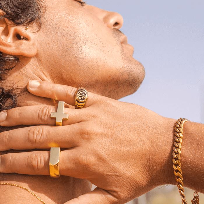 Anel Crucifixo Banhado a Ouro 18k