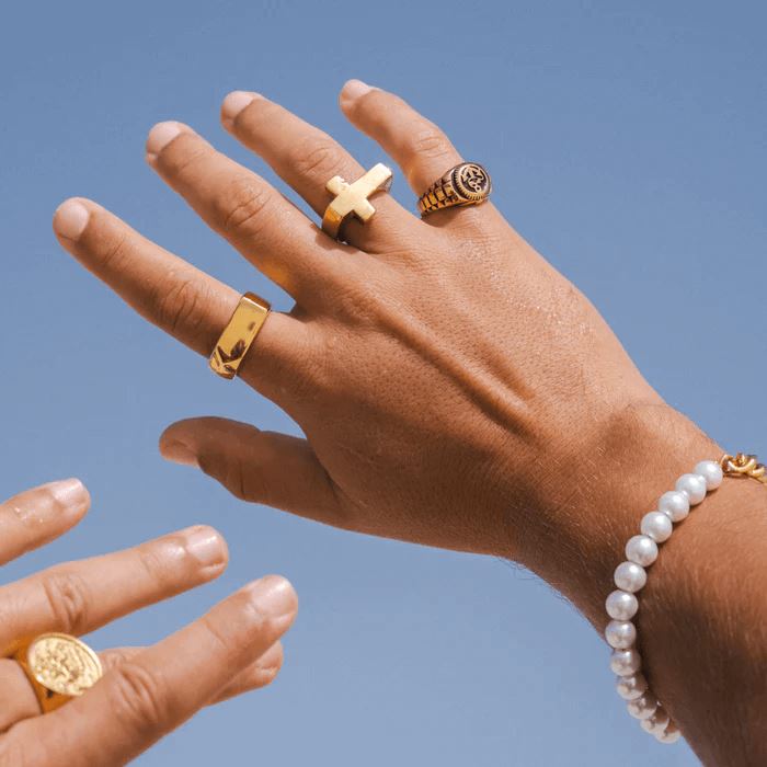Anel Crucifixo Banhado a Ouro 18k
