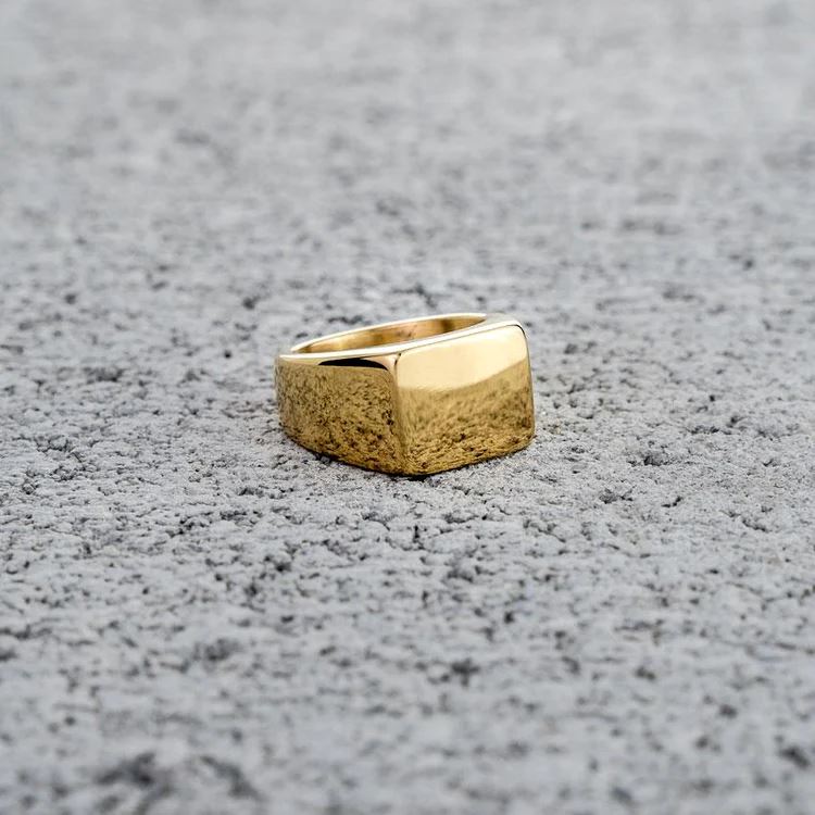 Anel Executive Banhado a Ouro 18k