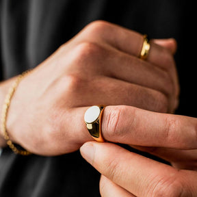 Anel sinete Gold Banhado a Ouro 18k