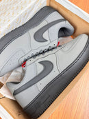 Tênis Air Force 1 Chumbo