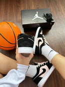 Tênis Air Jordan 1 Low - Rosa/Goiaba